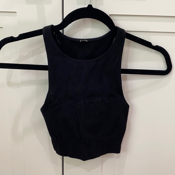 Perforated pattern fabletics workout top - Picture 1 of 3